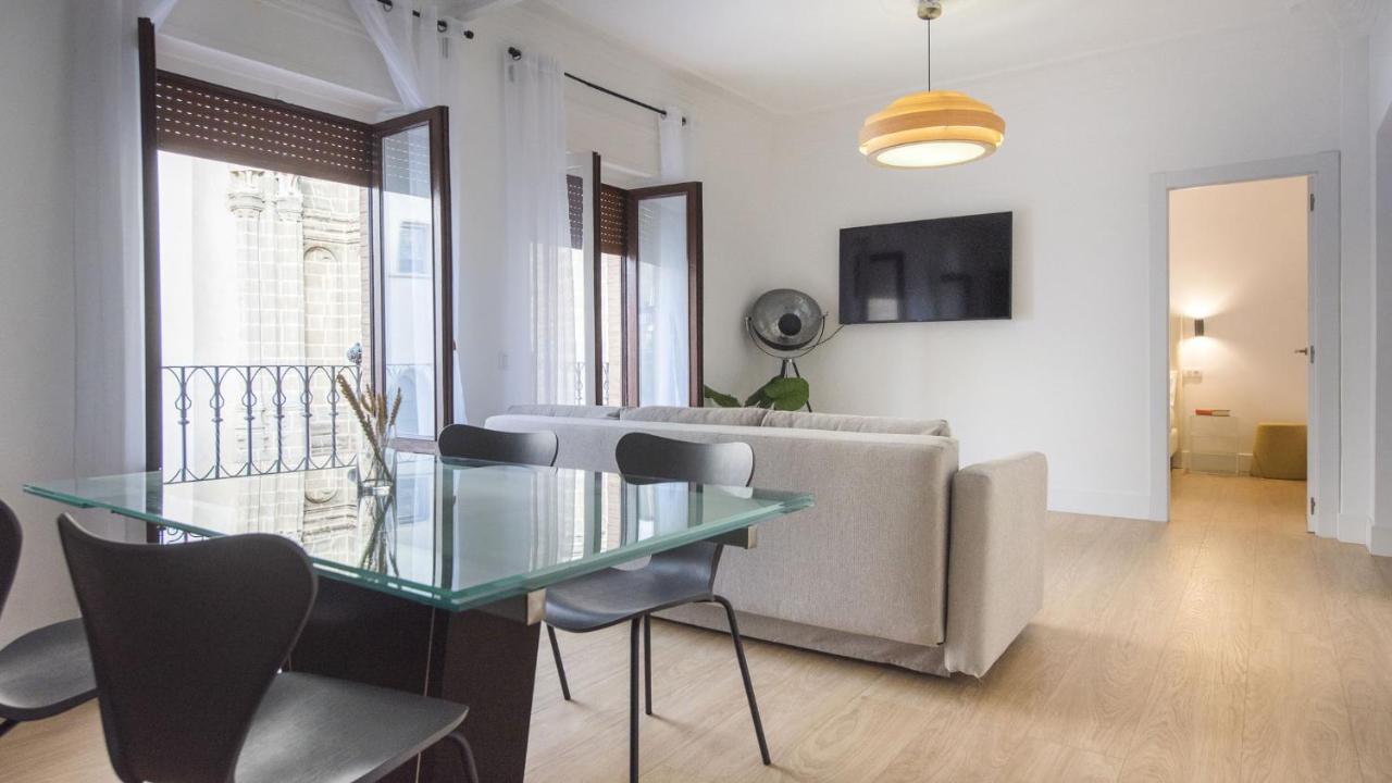 Apartamentos Boutique Puerta De Reyes Толедо Екстер'єр фото